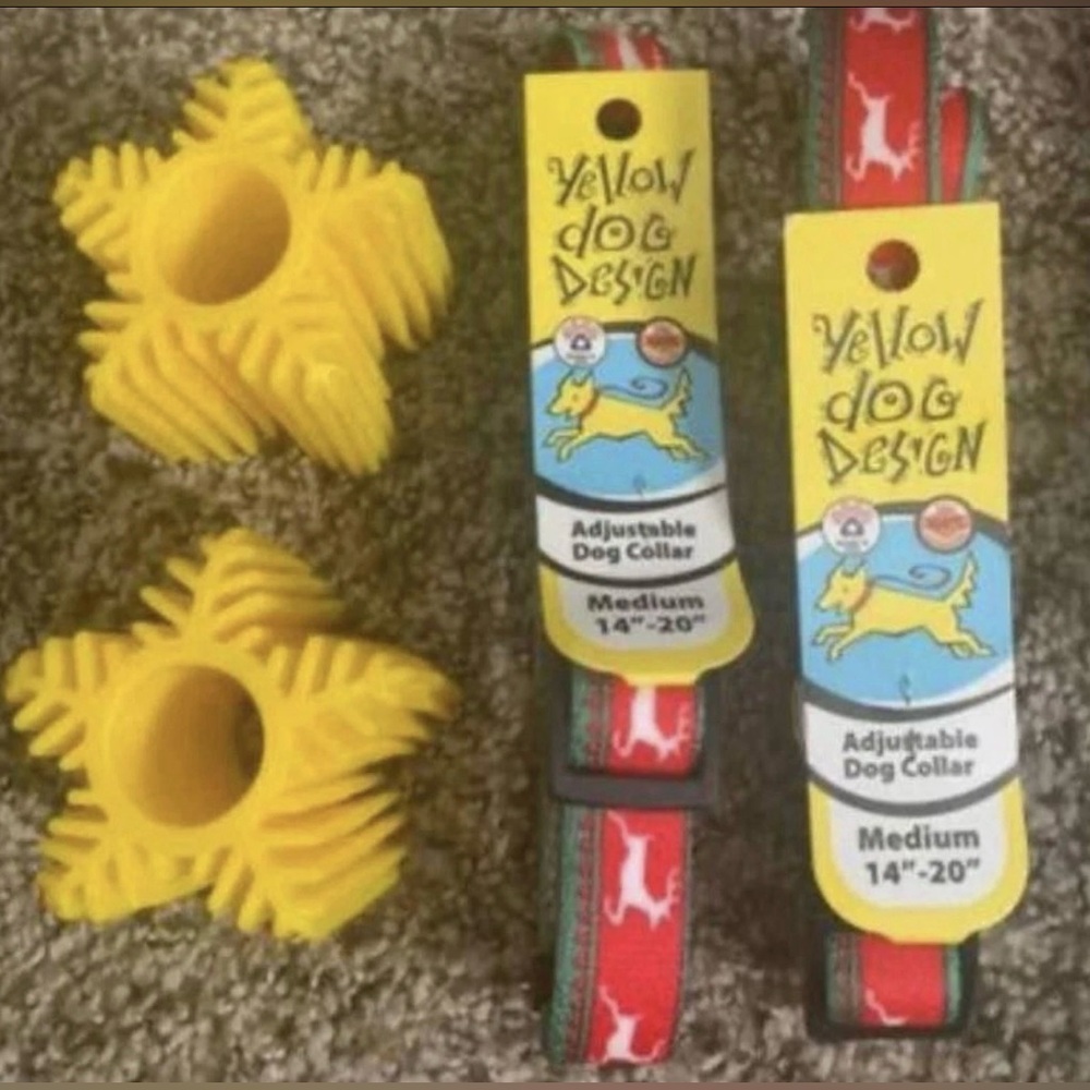 Yellow Dog Design Medium Adjustable Collars & 2 snowflake Chew Toys